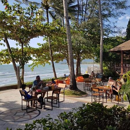 Chill Inn Lipa Noi Hostel And Beach Cafe لكوه ساموي المظهر الخارجي الصورة